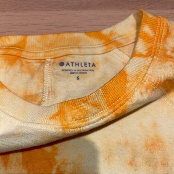 ATHLETA Women’s Sundown Sweatshirt Tie Dye Size Small - Picture 4 of 6